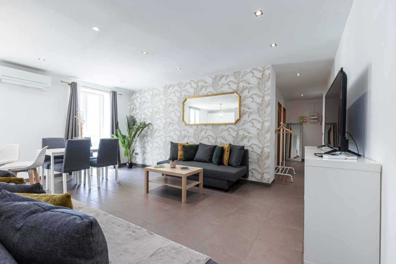 Apartment La Casa Reine Jeanne- Pres De La Gare - Wifi - Parking - Neuf Et Confort *