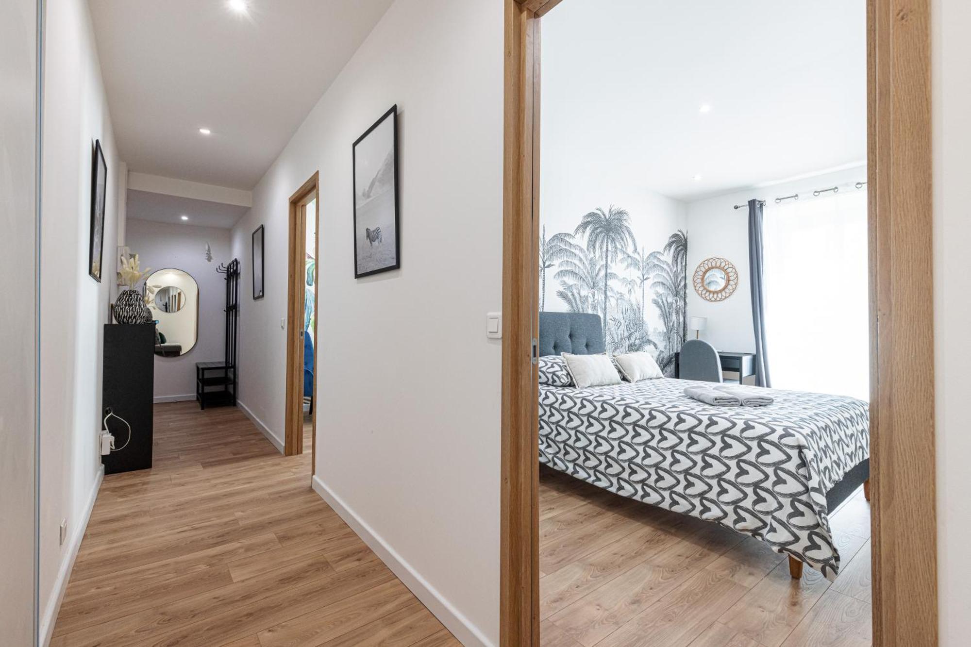 Apartment La Casa Reine Jeanne- Pres De La Gare - Wifi - Parking - Neuf Et Confort
